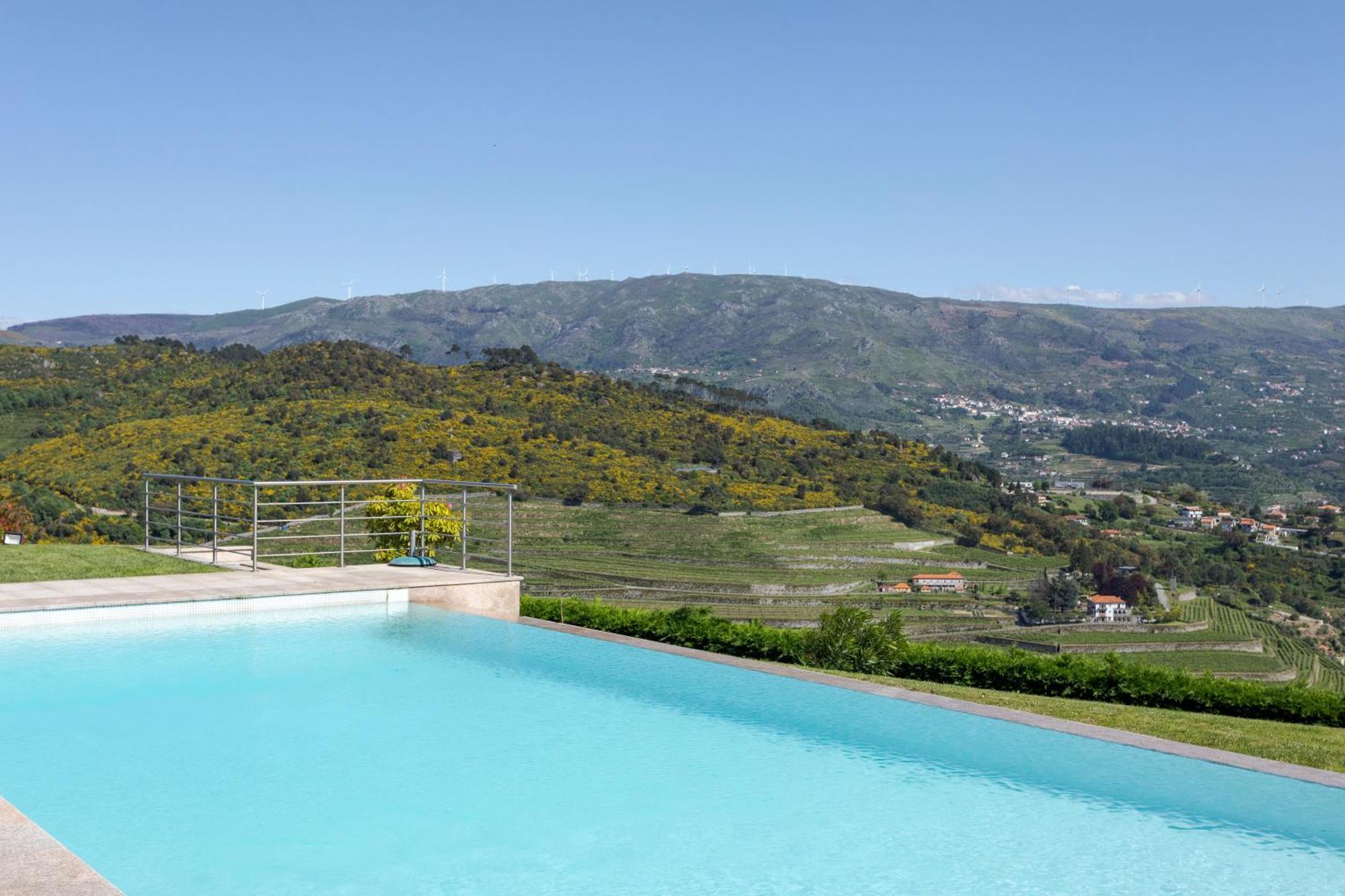 Spacious Villa Pool & Douro View By Host Wise Santa Marinha do Zêzere Eksteriør bilde